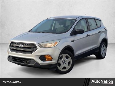 Used 2017 Ford Escape S image 1