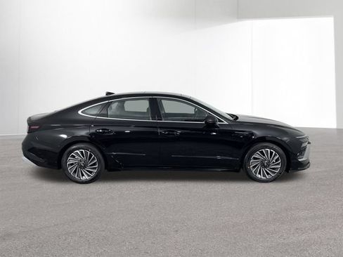 Used 2026 Hyundai Sonata SEL FWD image 42