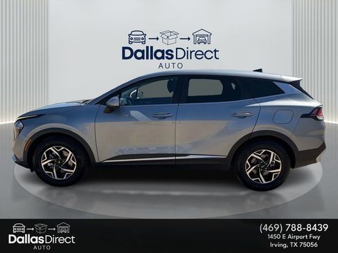 Used 2023 Kia Sportage LX image 9