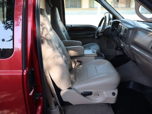 Used 2001 Ford F250 Lariat AWD/4WD image 21