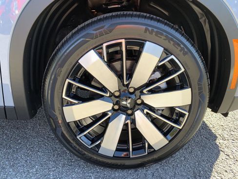 New 2025 Mitsubishi Outlander SE image 25