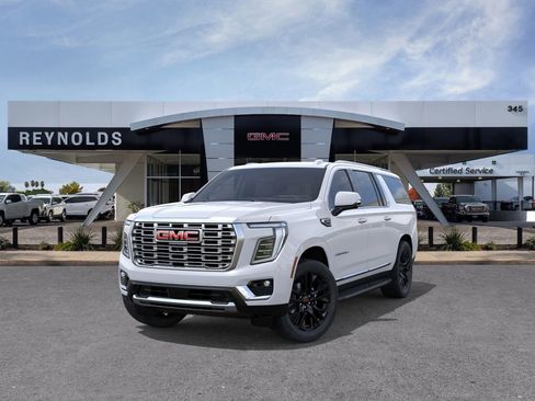 New 2026 GMC Yukon XL Denali image 8