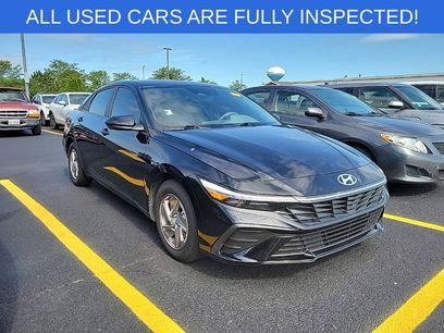 Used 2024 Hyundai Elantra SE