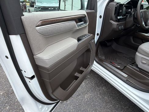 New 2026 Chevrolet Silverado 1500 LT Trail Boss AWD/4WD image 11