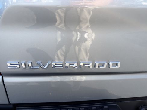 Used 2026 Chevrolet Silverado 1500 RST RWD image 44