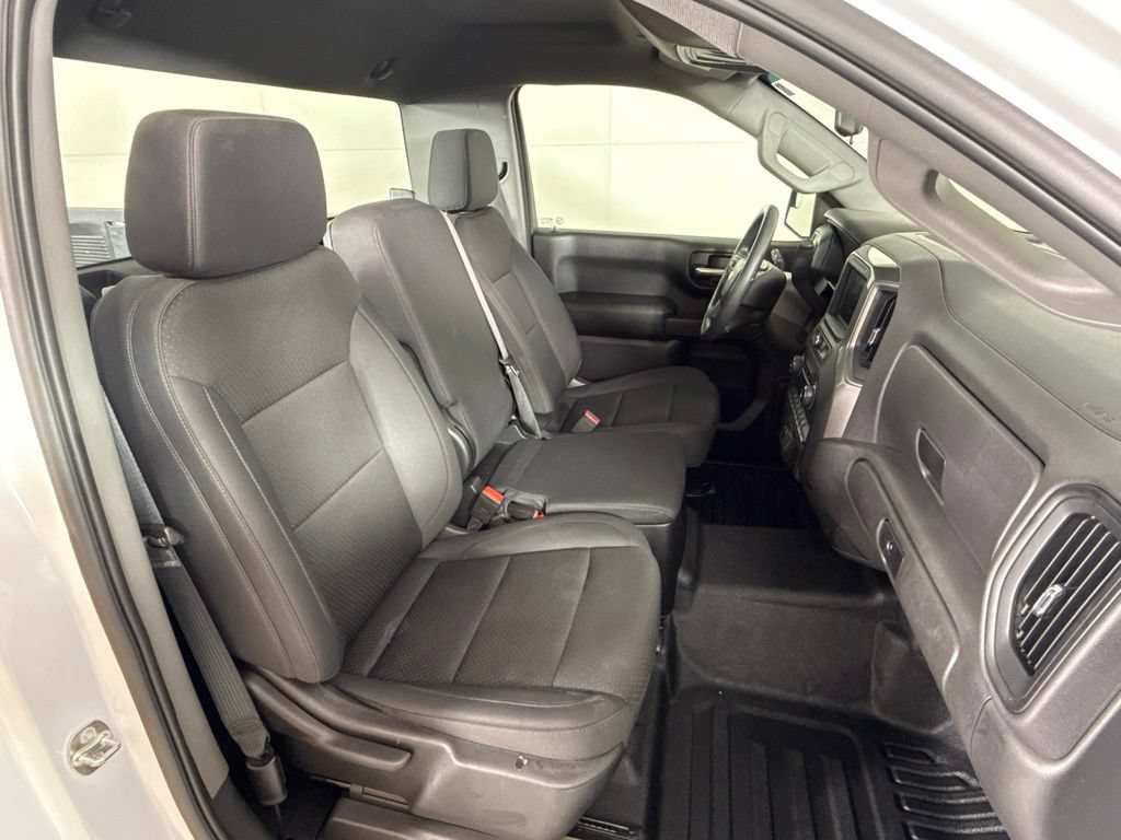 Used 2025 Chevrolet Silverado 1500 W/T RWD image 21