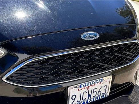 Used 2016 Ford Focus SE FWD image 29