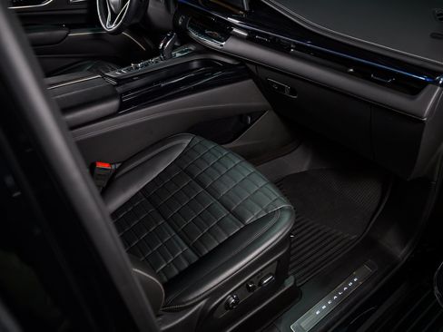 Used 2024 Cadillac Escalade V w/ LPO, Floor Liner Package image 28