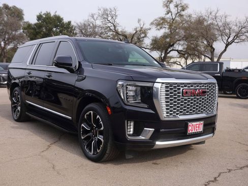 Used 2023 GMC Yukon XL Denali w/ Max Trailering Package image 9