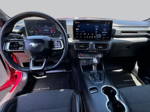 Used 2025 Ford Mustang GT RWD image 14