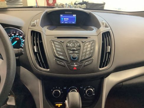Used 2015 Ford Escape SE AWD/4WD image 11