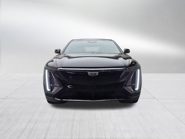 Certified 2024 Cadillac Lyriq Sport w/ LPO, Floor Liner Package AWD/4WD image 2