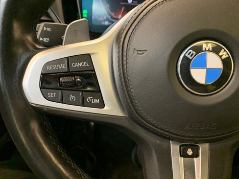 Used 2022 BMW 330i xDrive Sedan w/ M Sport Package image 21