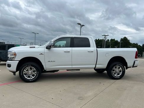 Used 2024 RAM 2500 Laramie AWD/4WD image 6