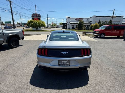 Used 2020 Ford Mustang Premium RWD image 6