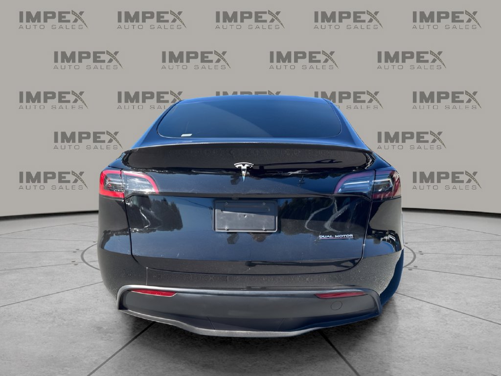 Used 2023 Tesla Model Y Performance AWD/4WD image 4