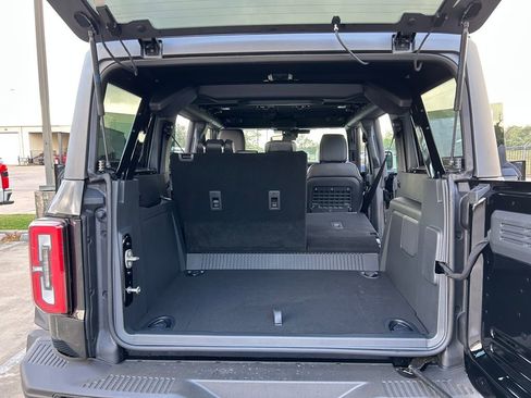 New 2026 Ford Bronco Badlands image 68