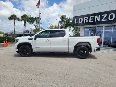 Used 2024 GMC Sierra 1500 Elevation AWD/4WD image 8