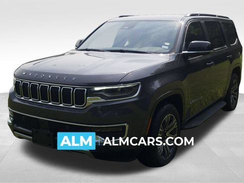 Used 2024 Jeep Wagoneer Series II w/ Flexible Seating Group RWD image 1