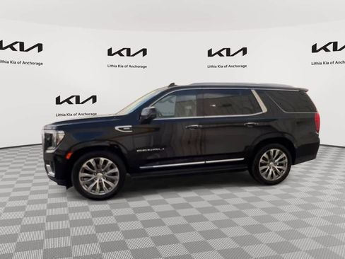 Used 2021 GMC Yukon Denali w/ Denali Ultimate Package AWD/4WD image 5