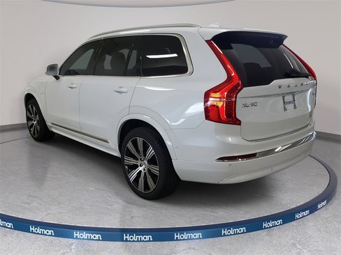 Used 2025 Volvo XC90 T8 Ultra w/ Protection Package Premier image 6