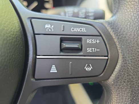 New 2026 Honda HR-V LX image 17