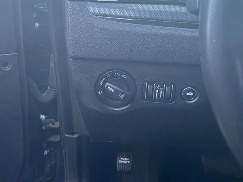 Used 2013 Chrysler 300 S image 32