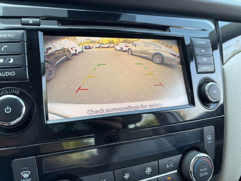 Used 2019 Nissan Rogue Sport SV AWD/4WD image 29