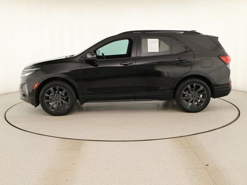 Used 2023 Chevrolet Equinox RS w/ RS Leather Package FWD image 2