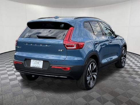 Used 2025 Volvo XC40 B5 Ultra w/ Protection Package Premier AWD/4WD image 6