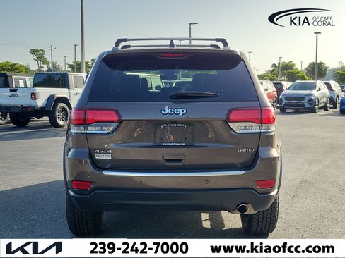 Used 2021 Jeep Grand Cherokee Limited AWD/4WD image 5