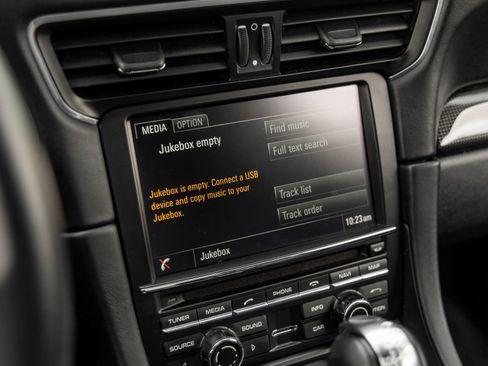 Certified 2014 Porsche 911 Turbo S image 30