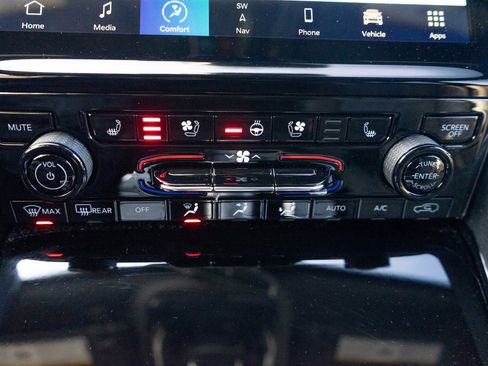 Used 2023 Jeep Grand Cherokee L Summit w/ Advanced Protech Group IV image 19