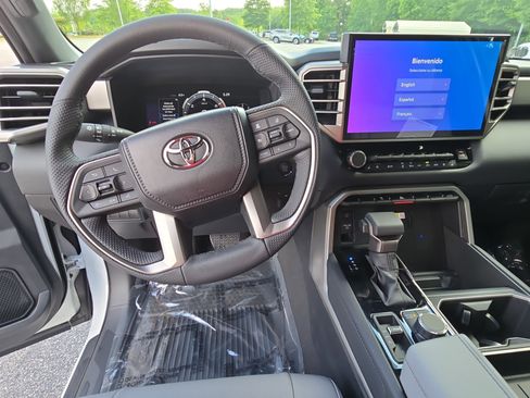 New 2026 Toyota Tundra Limited AWD/4WD image 15