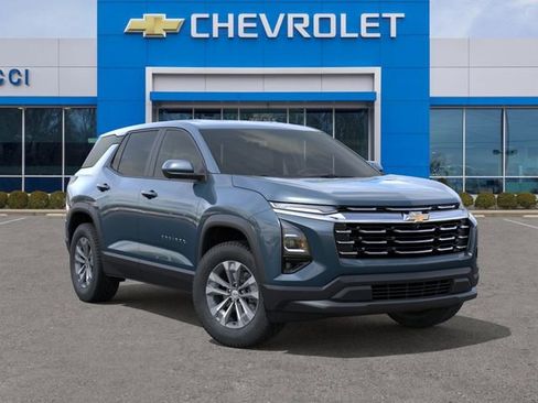 New 2026 Chevrolet Equinox LT w/ Safety and Technology Package FWD image 7