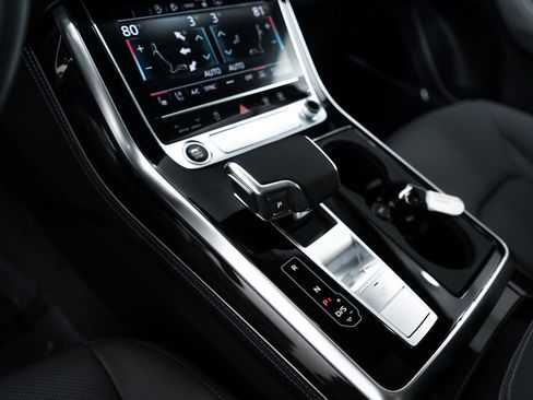 New 2026 Audi Q8 Premium Plus image 11