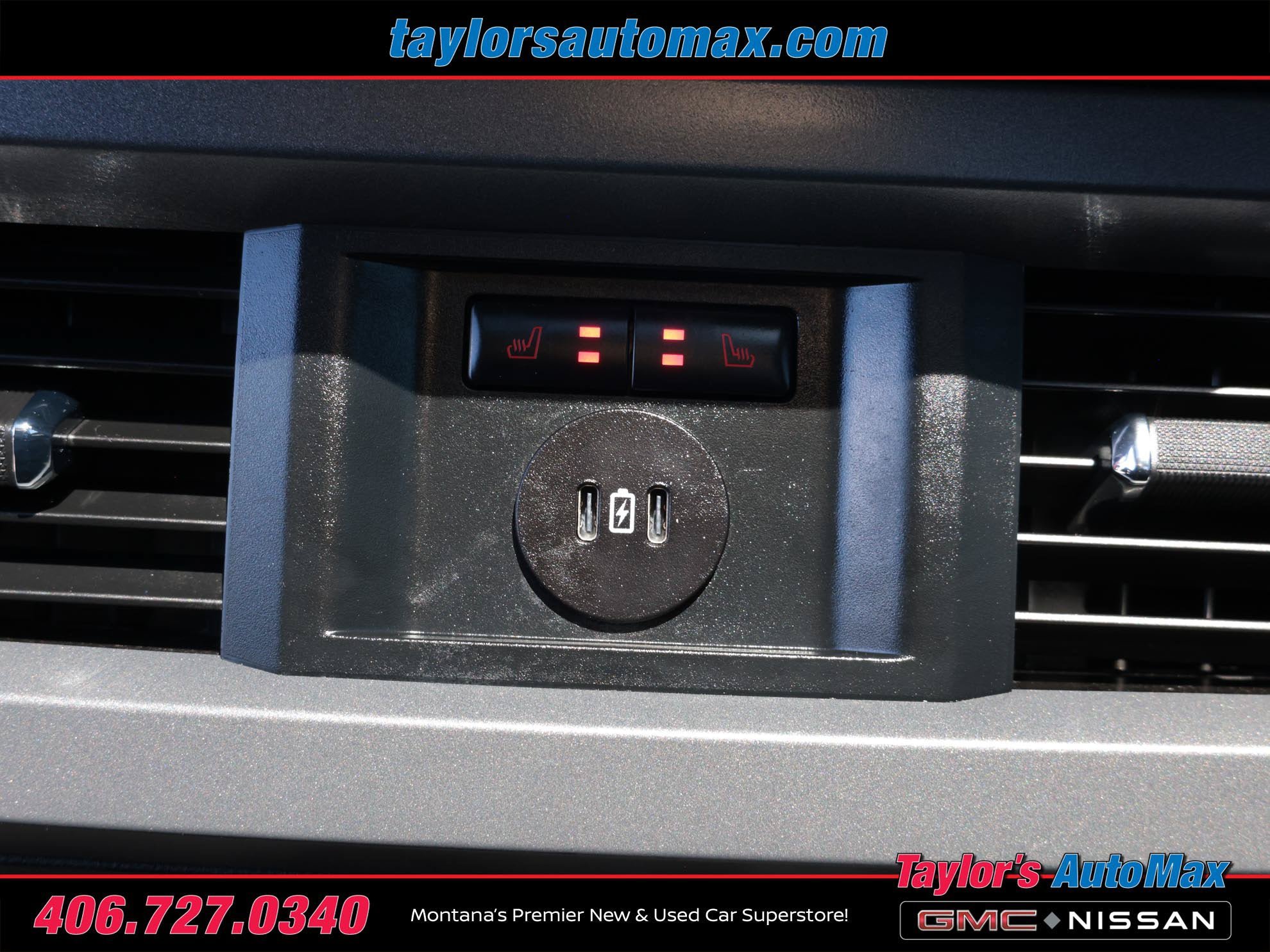 Used 2024 Ford F350 Lariat w/ Black Appearance Package AWD/4WD image 40