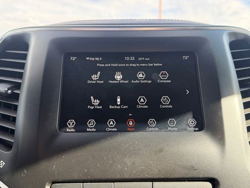 Used 2020 Jeep Cherokee Latitude Plus w/ Cold Weather Group image 32