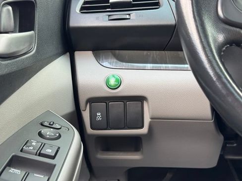 Used 2012 Honda CR-V EX-L image 46