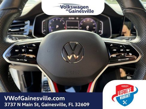Certified 2025 Volkswagen Jetta GLI Autobahn image 21