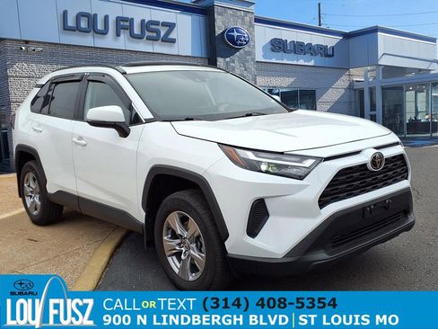 Used 2024 Toyota RAV4 XLE image 1