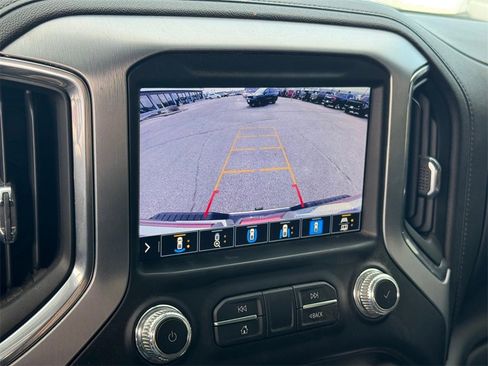 Used 2023 GMC Sierra 3500 SLT w/ SLT Premium Package image 25