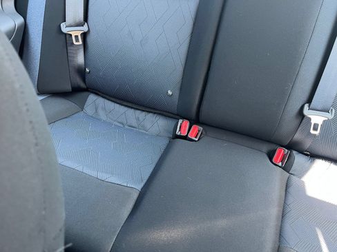 Used 2025 Nissan Versa SV FWD image 38
