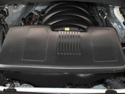 Used 2025 Chevrolet Silverado 1500 LT w/ Work Truck Package AWD/4WD image 4