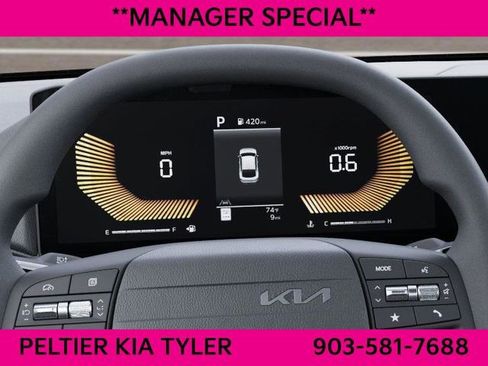 New 2025 Kia K4 LX image 22