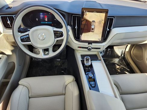 New 2026 Volvo XC60 T8 Ultra w/ Protection Package Premier image 15
