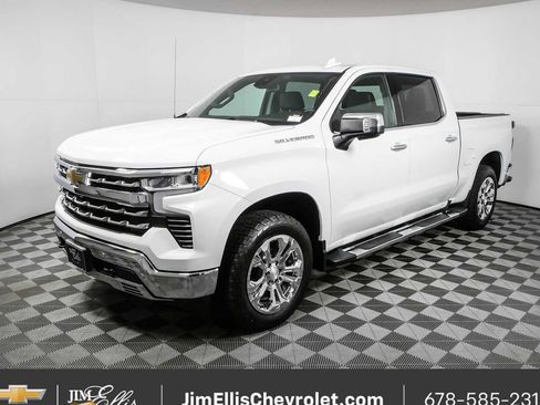 Used 2022 Chevrolet Silverado 1500 LTZ AWD/4WD image 25