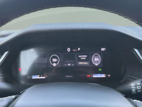 Used 2021 Jeep Grand Cherokee L Limited image 13