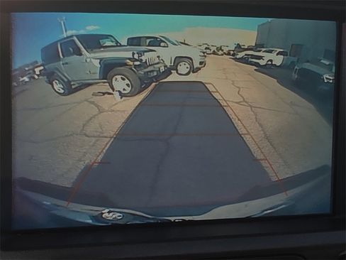 Used 2018 Chevrolet Colorado LT w/ LT Convenience Package image 20