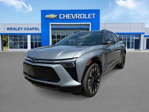 Certified 2026 Chevrolet Blazer EV RS FWD image 1